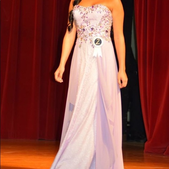 Party Time Formals Dresses & Skirts - Purple prom / pageant dress